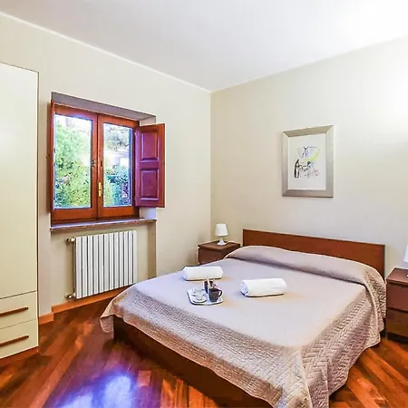 3 Bedroom Cozy In Lejlighed *