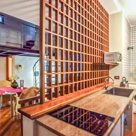 3 Bedroom Cozy In Apartment